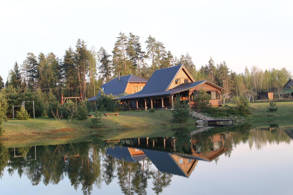 Viesu Maja Forrest Villa Dzimtmisa Exterior foto