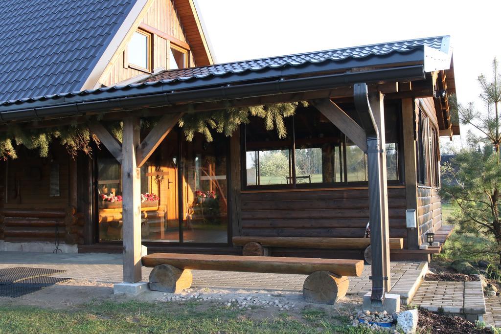 Viesu Maja Forrest Villa Dzimtmisa Exterior foto