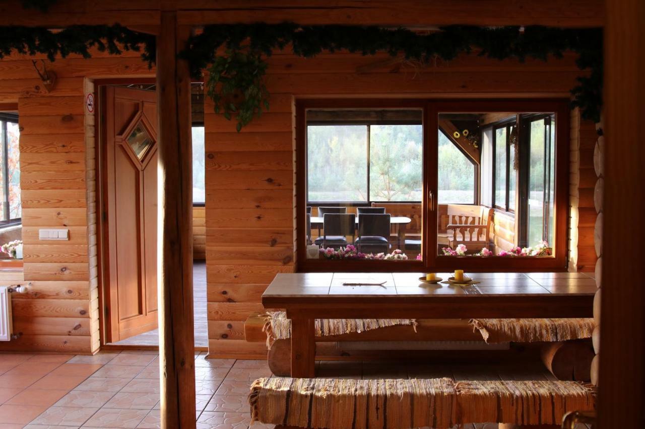 Viesu Maja Forrest Villa Dzimtmisa Exterior foto